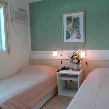 Tamareiras Park Hotel ウベラバ エクステリア 写真