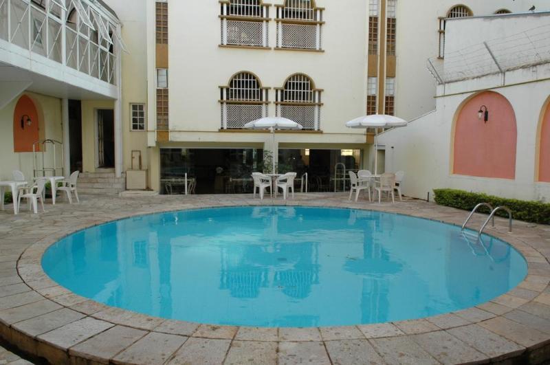 Tamareiras Park Hotel ウベラバ エクステリア 写真
